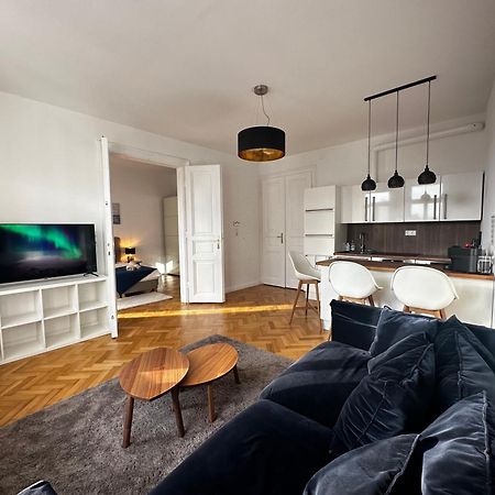 Luxury 3 Bedroom Apartment Near Schoenbrunn Palace Вена Экстерьер фото