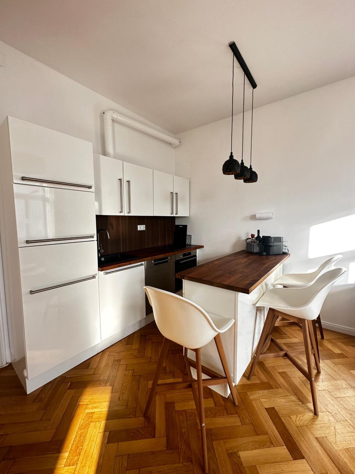 Luxury 3 Bedroom Apartment Near Schoenbrunn Palace Вена Экстерьер фото